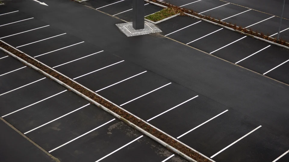 parking lot line striping