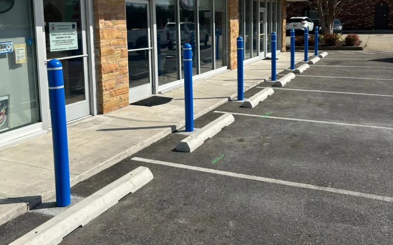 Untitled design 2025 12 16T100758.509 Parking lot maintenance